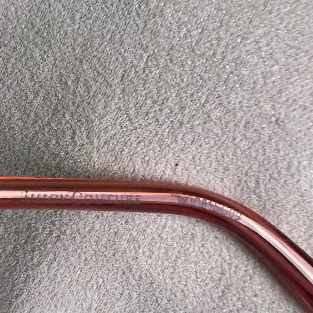 NWOT Juicy Couture Pink Lens With Gold Accent Heart - Picture 9 of 10